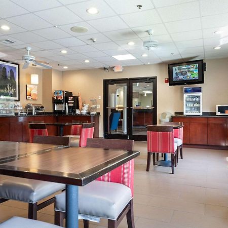 Comfort Suites Lombard - Addison Luaran gambar