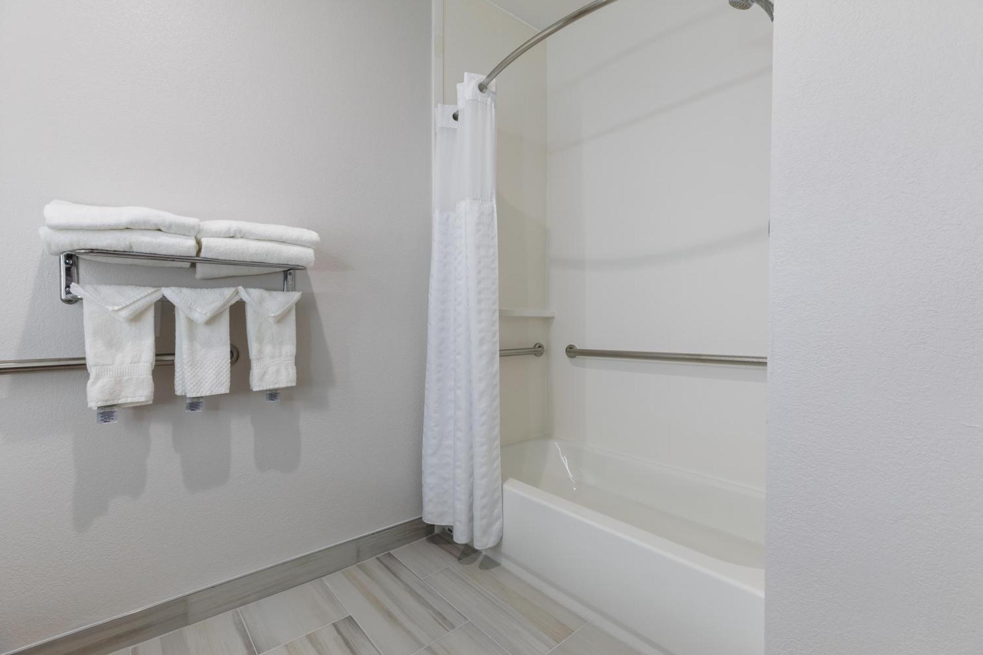 Comfort Suites Lombard - Addison Luaran gambar