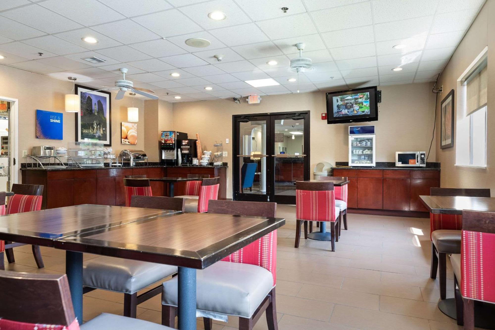 Comfort Suites Lombard - Addison Luaran gambar